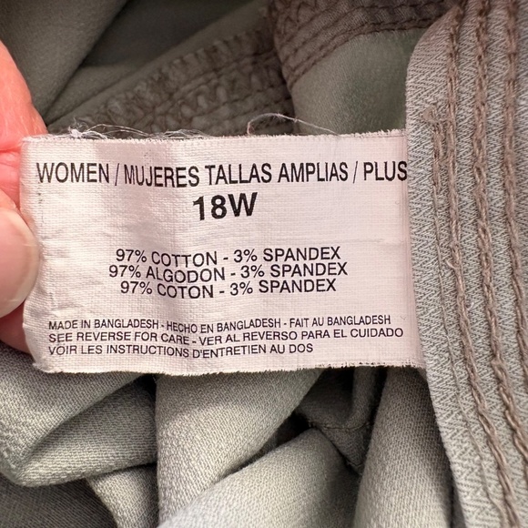 Similar items Sponsored See all   GLORIA VANDERBILT Lilian Womens PLUS Green Cot - Picture 12 of 12